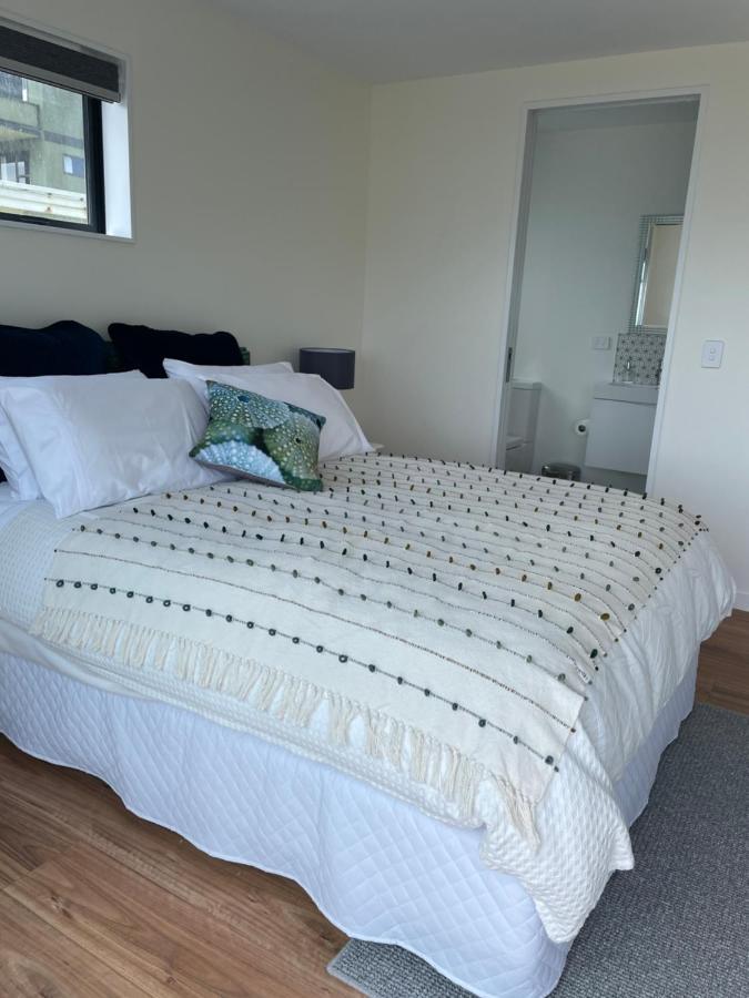 Atahu Bed & Breakfast Порируа Екстериор снимка